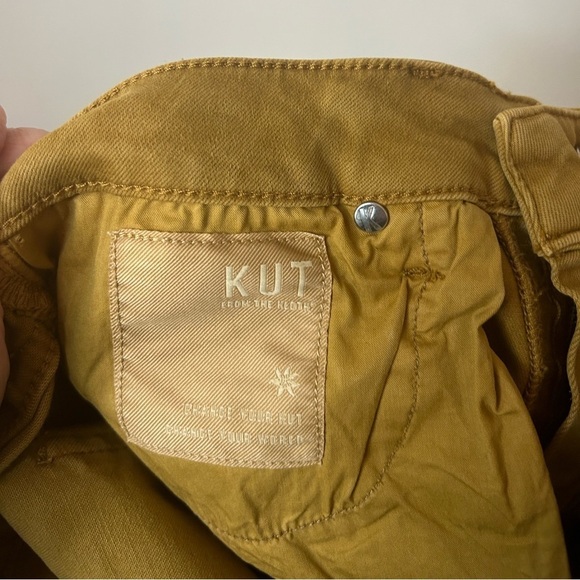 KUT from the Kloth Catherine Mid Rise Boyfriend Jeans Size 2 - Picture 7 of 12